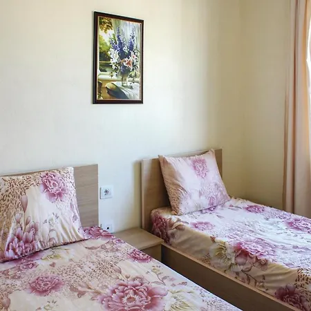 Apartament Sarande With Sea View 12 *